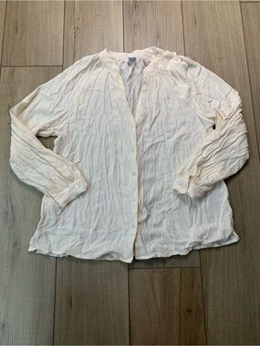 Old Navy Cream Lightweight Blouse